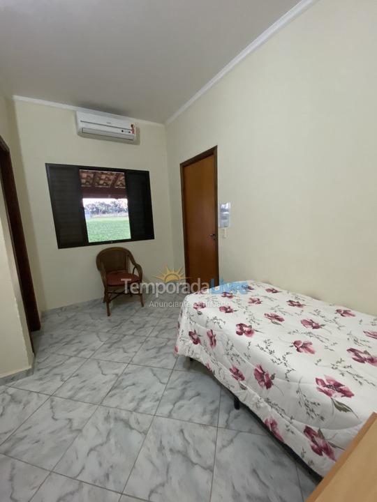 Chácara / sítio para aluguel de temporada em Piracicaba (Artemis)