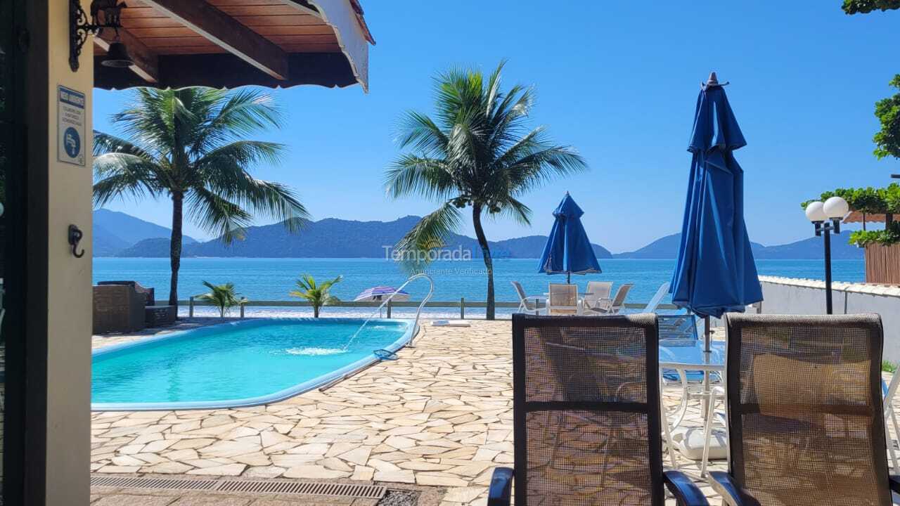 Casa para aluguel de temporada em Ubatuba (Praia da Fortaleza)