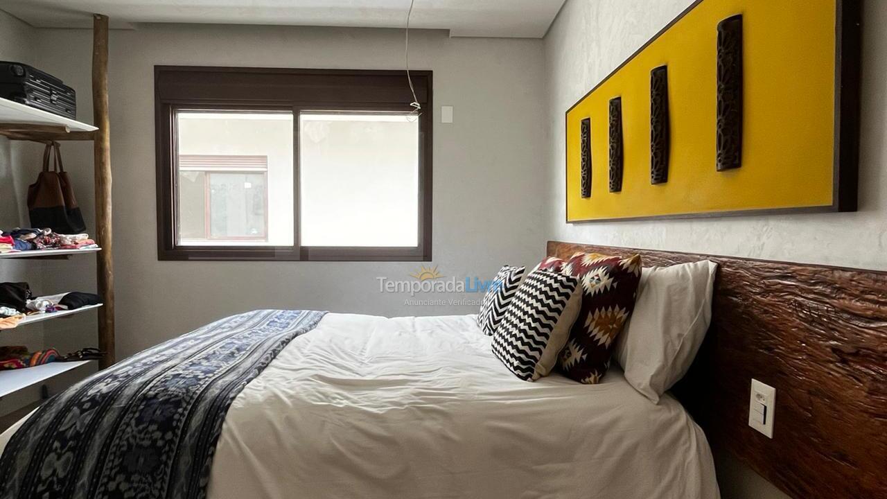 Casa para alquiler de vacaciones em São Sebastião (Camburi)