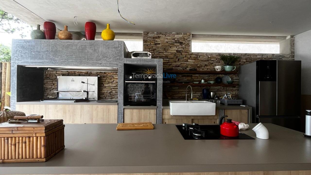 Casa para alquiler de vacaciones em São Sebastião (Camburi)