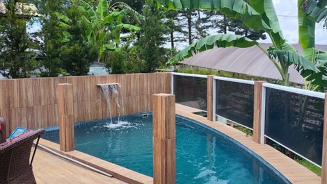 Chácara com piscina e jacuzii