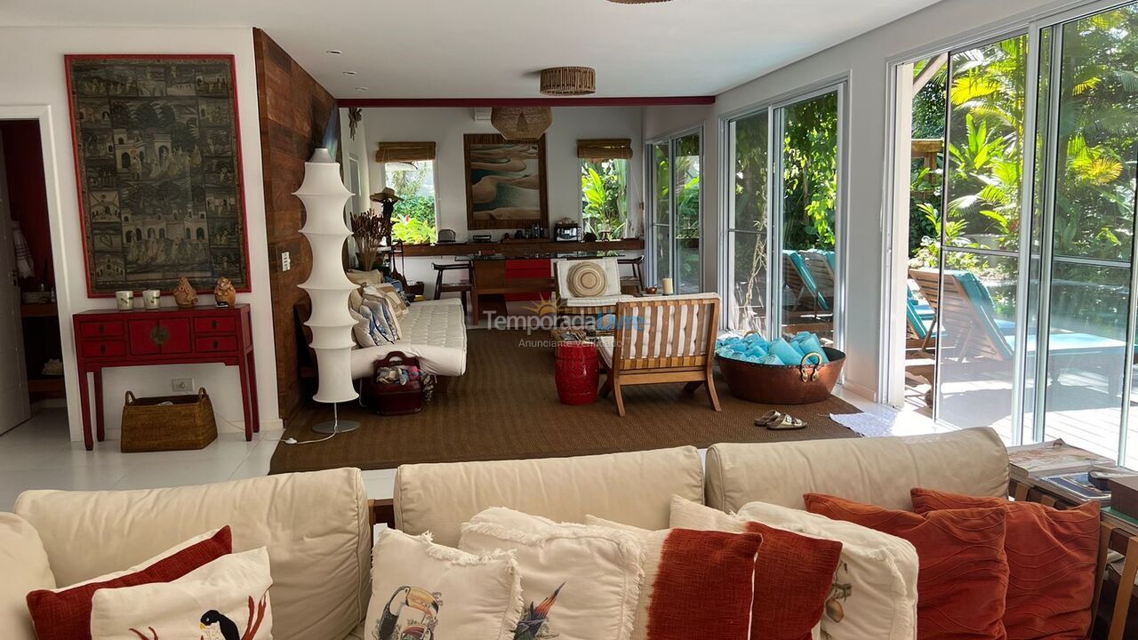 House for vacation rental in São Sebastião (Praia da Baleia)