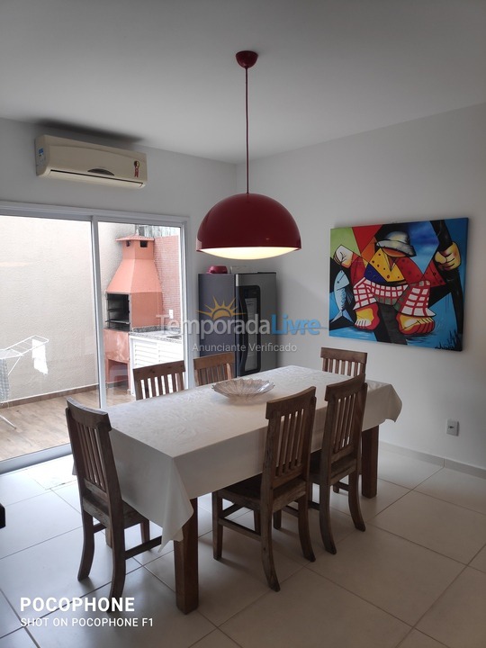 Casa para aluguel de temporada em São Sebastião (Maresias)