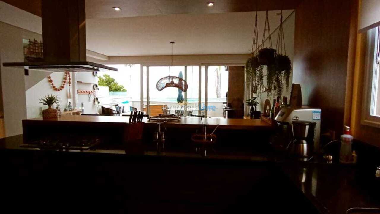 Casa para alquiler de vacaciones em São Sebastião (Juquehy)