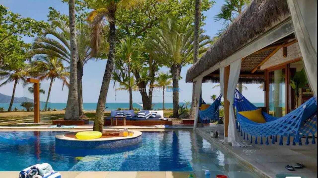 Casa para aluguel de temporada em São Sebastião (Guaecá)