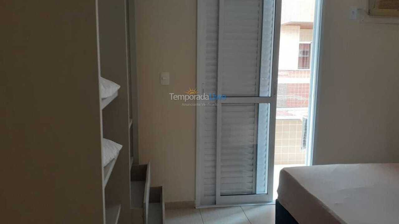 Apartamento para aluguel de temporada em Ubatuba (Praia Grande)