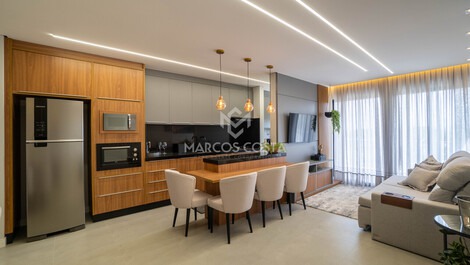 Apartamento com 2 suítes na praia de Canto Grande (AL07)