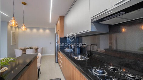 Apartamento com 2 suítes na praia de Canto Grande (AL07)