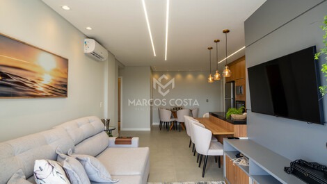 Apartamento com 2 suítes na praia de Canto Grande (AL07)