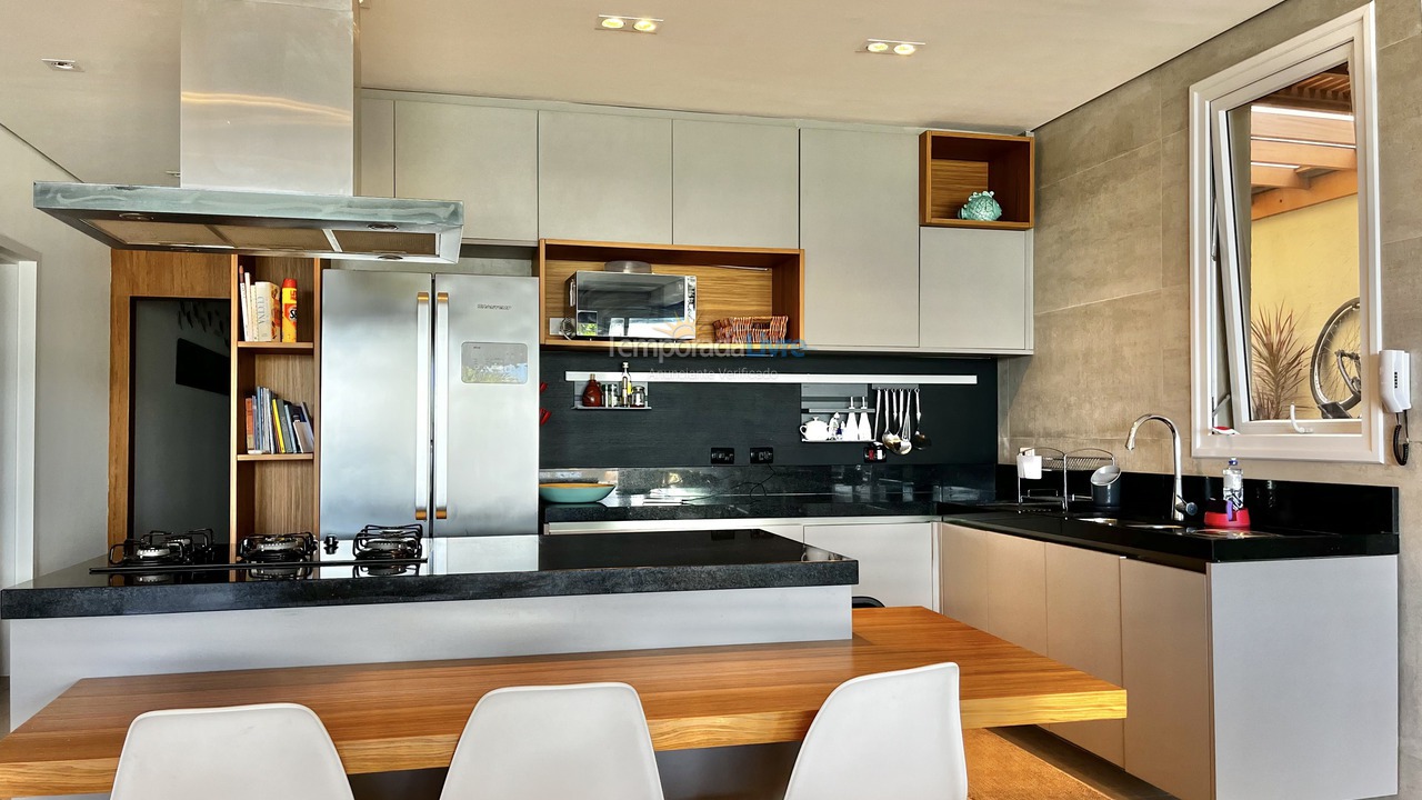 Casa para alquiler de vacaciones em São Sebastião (Juquehy)