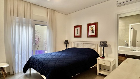 Casa en la arena de la playa de Juquehy