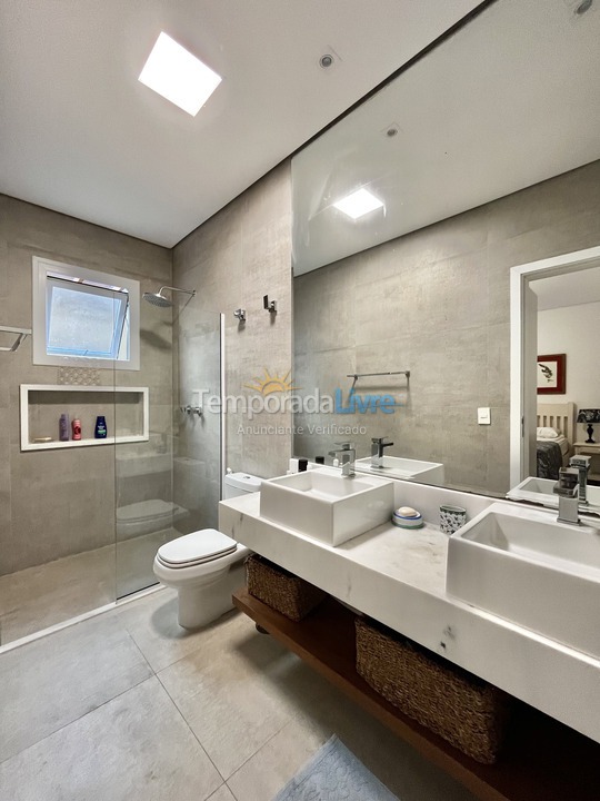 Casa para alquiler de vacaciones em São Sebastião (Juquehy)