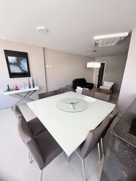 Alquiler por temporada 4 habitaciones, 3 de las cuales con aire acondicionado, Ed Dubai 2