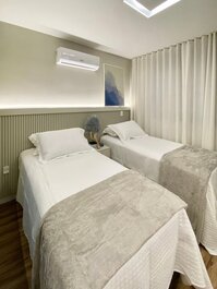 165 - Apartamento finamente amueblado en Canto Grande