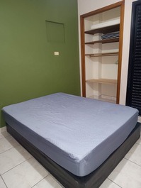 Beachfront apartment close to the center