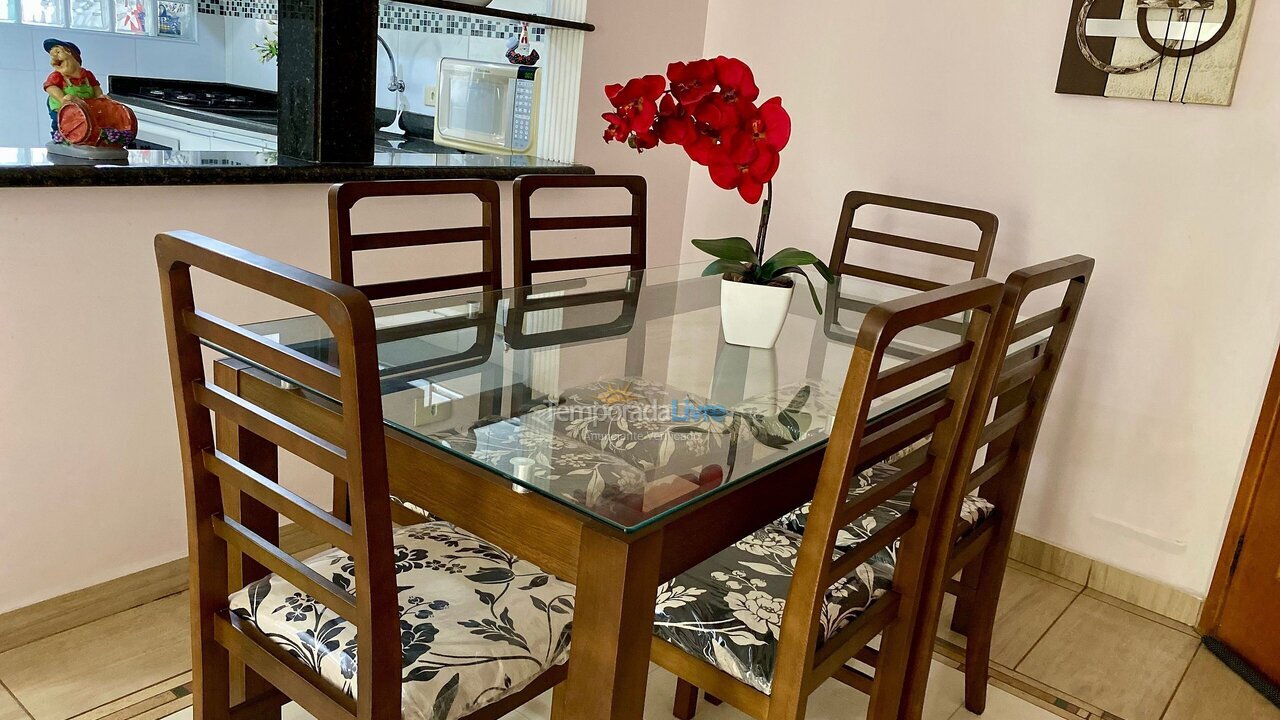 Apartamento para aluguel de temporada em Praia Grande (Aviação)