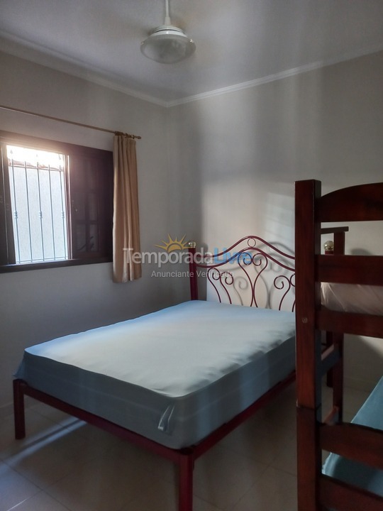 House for vacation rental in Bertioga (Praia da Enseada)