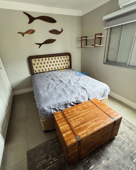 Apartment for vacation rental in Guarujá (Enseada)