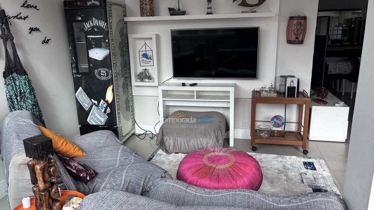 Apartment for vacation rental in Guarujá (Enseada)