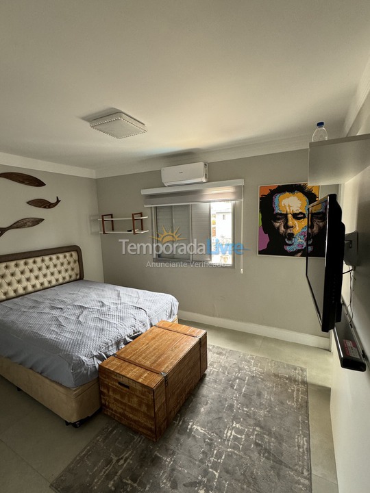 Apartment for vacation rental in Guarujá (Enseada)