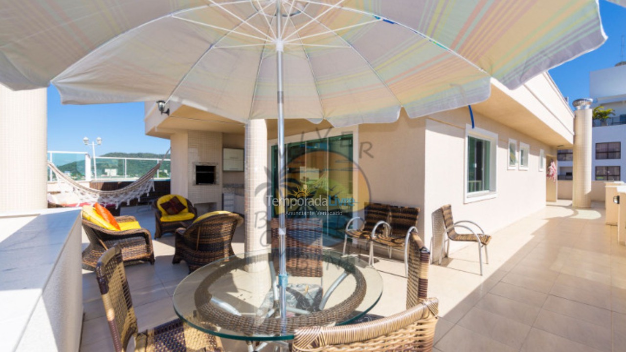 Apartamento para aluguel de temporada em Bombinhas (Praia de Bombas)