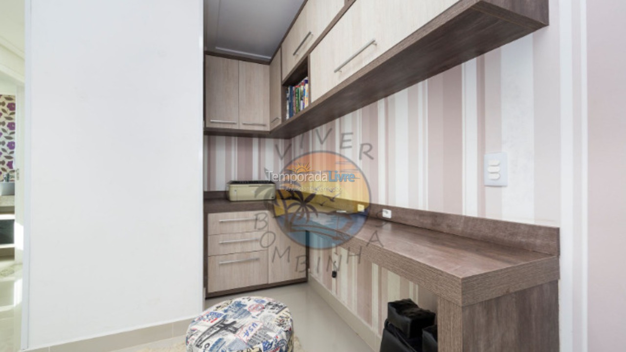 Apartamento para aluguel de temporada em Bombinhas (Praia de Bombas)