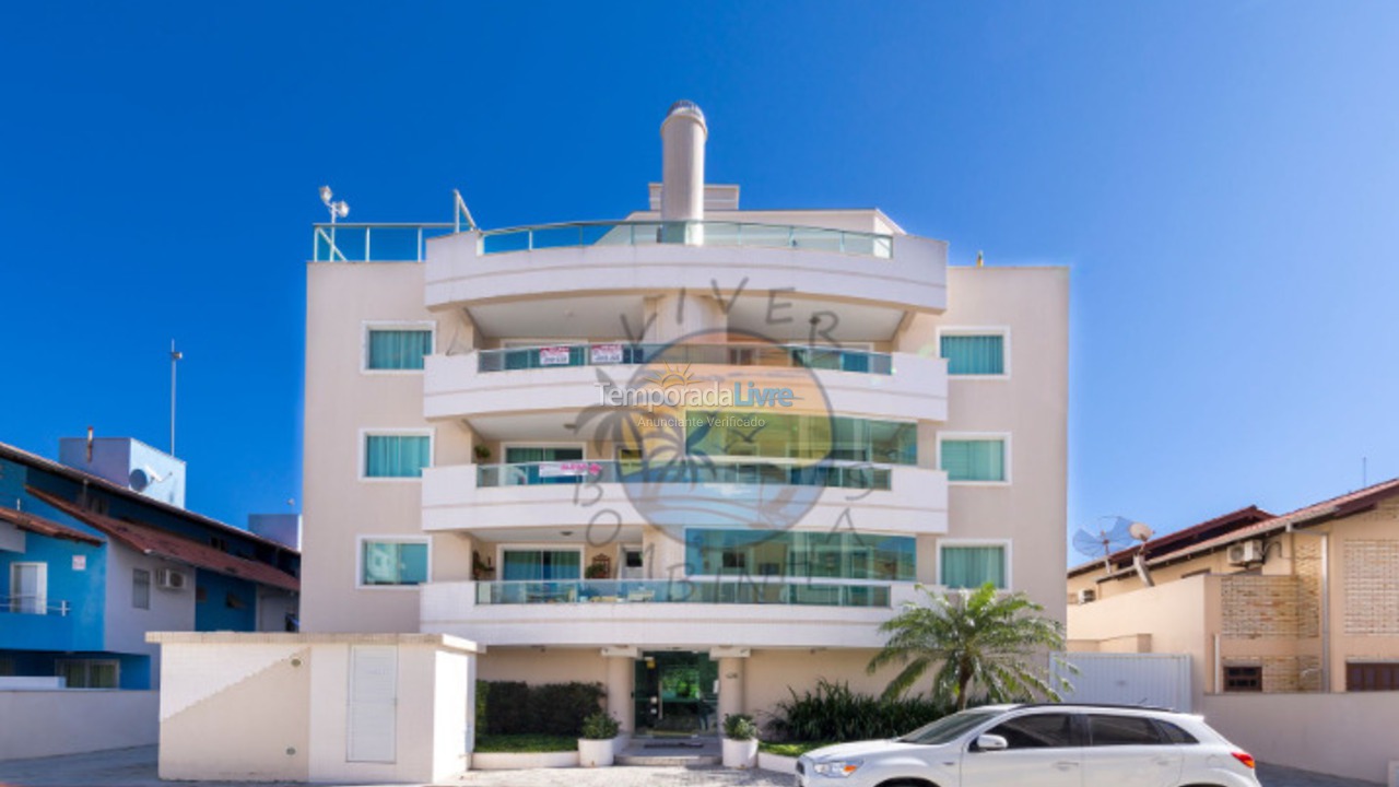 Apartamento para aluguel de temporada em Bombinhas (Praia de Bombas)