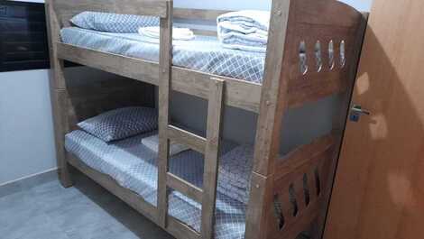 House with three bedrooms and barbecue area in Castelo Branco