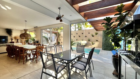 Casa en condominio cerca de la playa