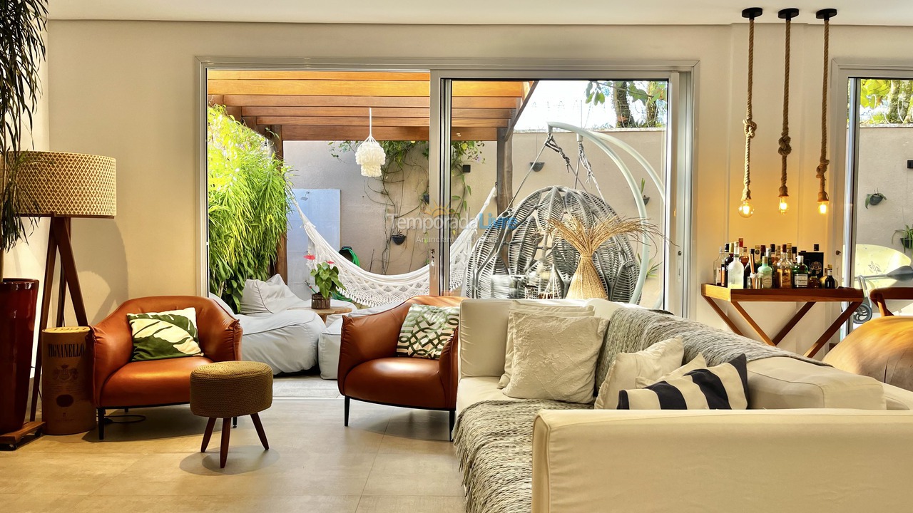 Casa para alquiler de vacaciones em São Sebastião (Juquehy)