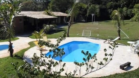 A chacara é em loteamento fechado , dentro de uma antiga fazenda de café.