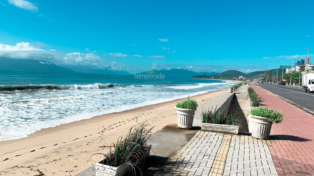 Apartment for vacation rental in Caraguatatuba (Massaguaçu)