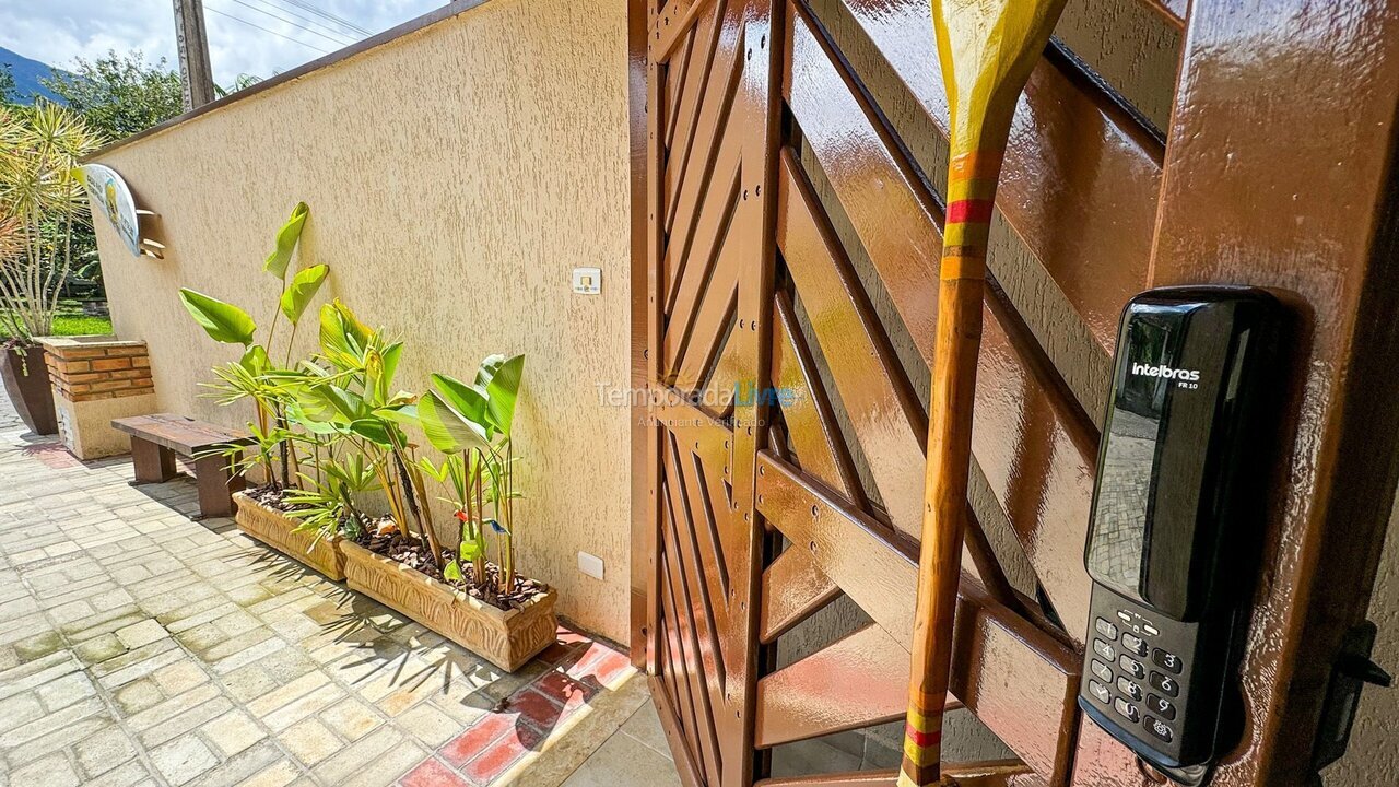 Apartment for vacation rental in Caraguatatuba (Massaguaçu)