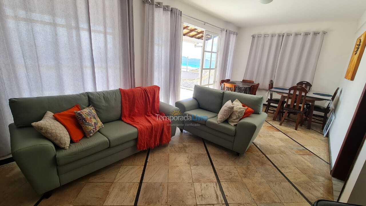 Apartamento para alquiler de vacaciones em Cabo Frio (Praia do Forte)