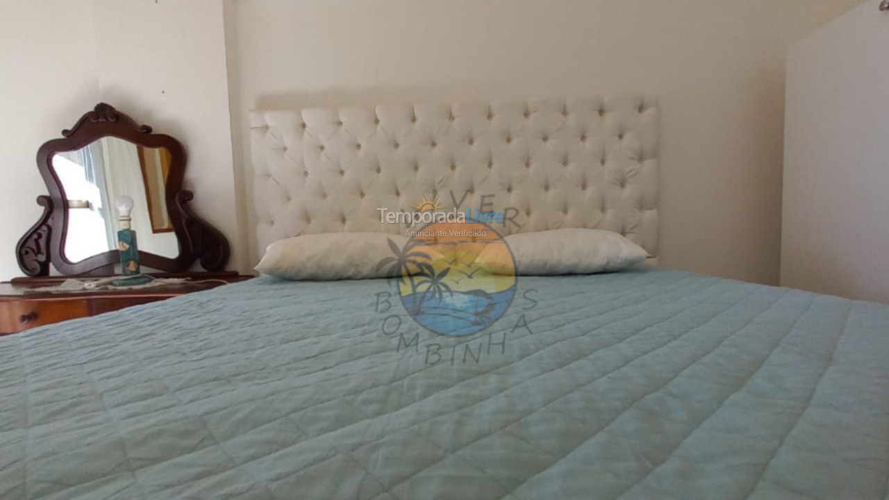 Apartment for vacation rental in Bombinhas (Praia de Bombas)