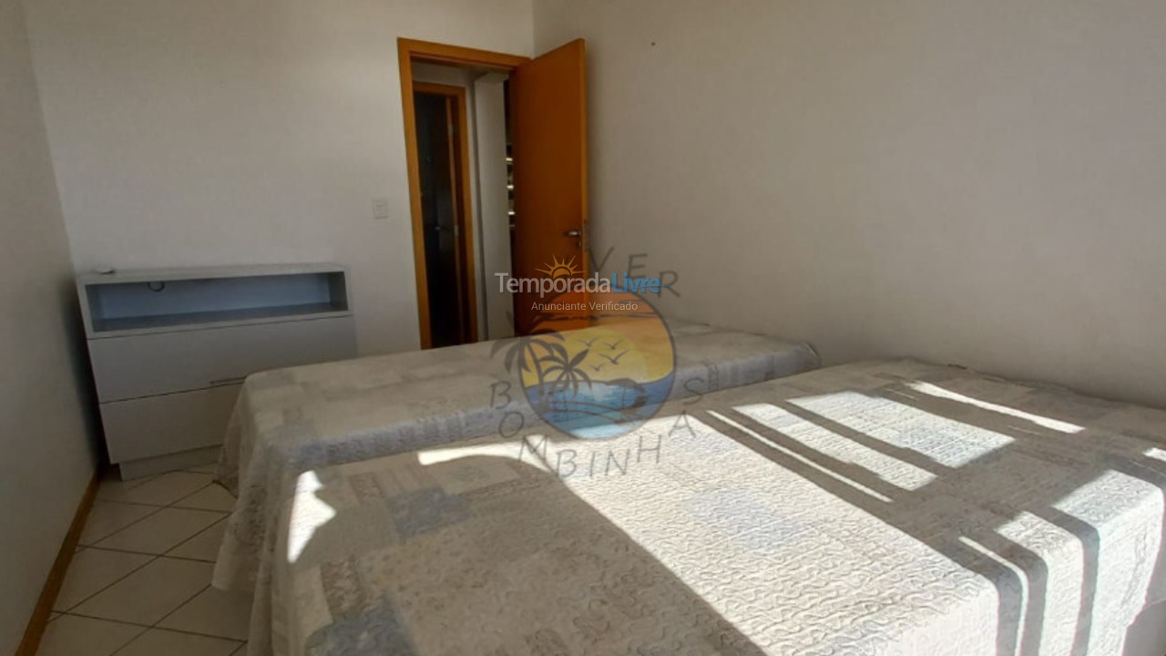 Apartment for vacation rental in Bombinhas (Praia de Bombas)