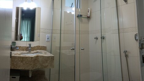 SEASONAL APARTMENT HALF BEACH 100 M FROM THE SEA