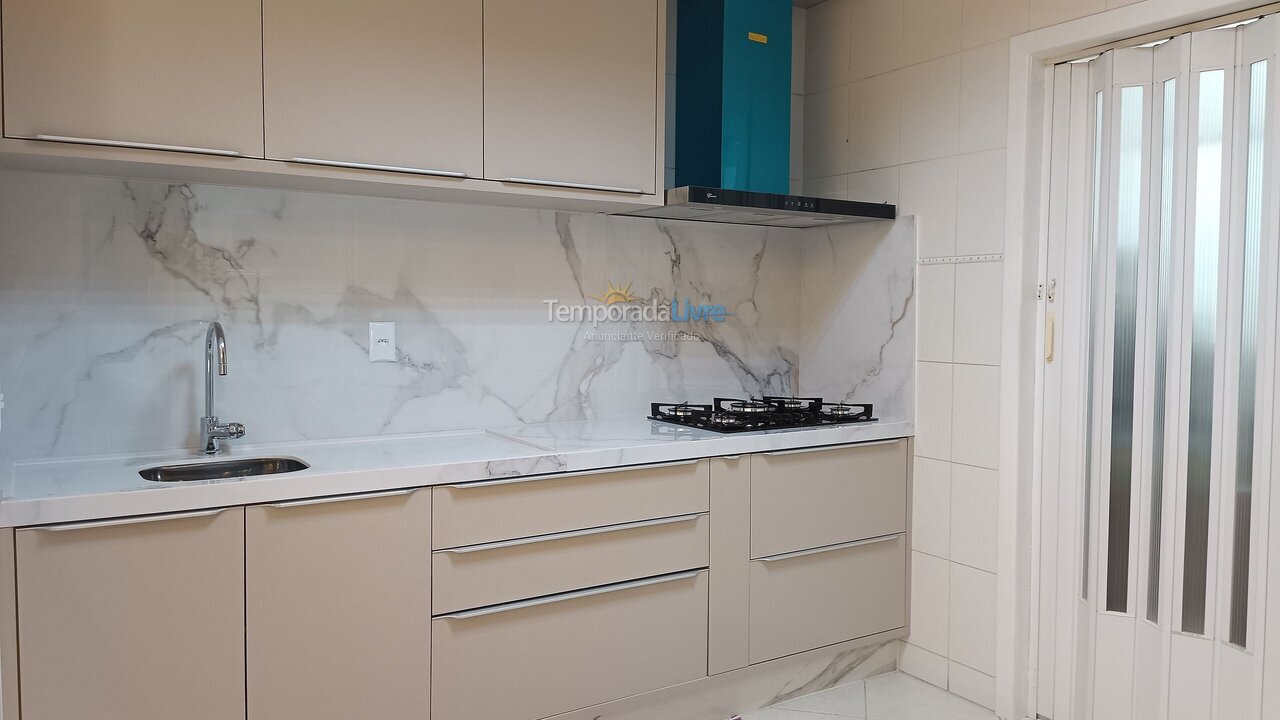 Apartment for vacation rental in Itapema (Meia Praia)