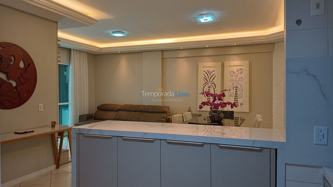 Apartment for vacation rental in Itapema (Meia Praia)