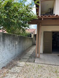 Beautiful house with Jacuzzi for 15 people in Canto Grande