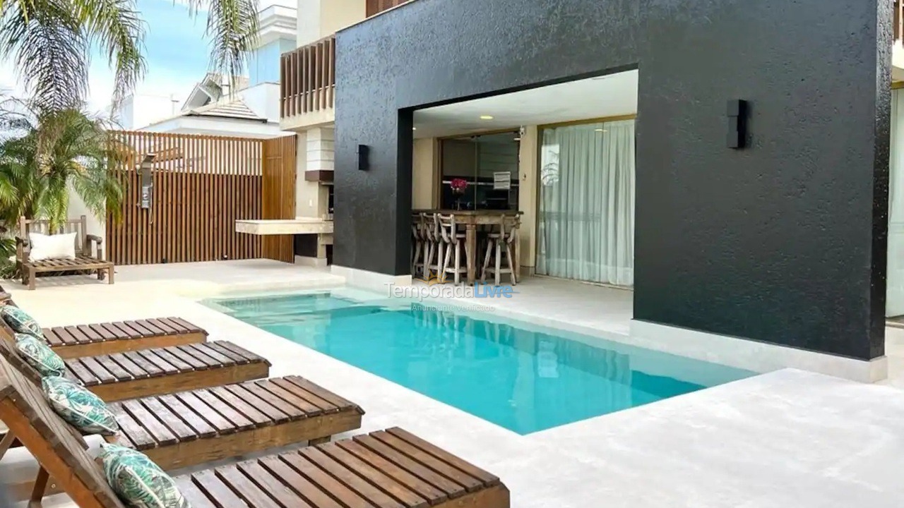 House for vacation rental in Florianopolis (Jurerê Internacional)