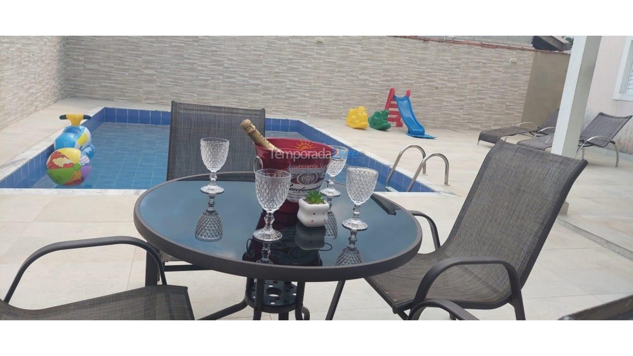 House for vacation rental in Caraguatatuba (Massaguaçu)