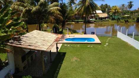 Linda casa de praia. Dúplex