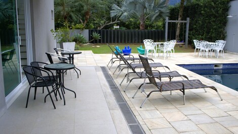 SPECTACULAR HOUSE FOR 14 PEOPLE THE BEST EXPERIENCE FOR YOUR FAMILY