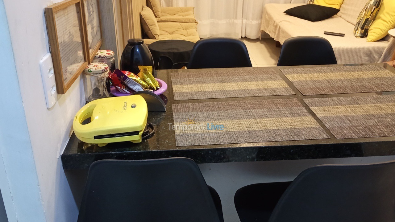 Apartamento para aluguel de temporada em Salvador (Praia do Flamengo)