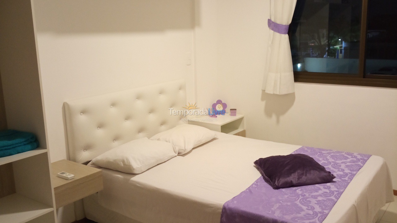 Apartamento para aluguel de temporada em Salvador (Praia do Flamengo)