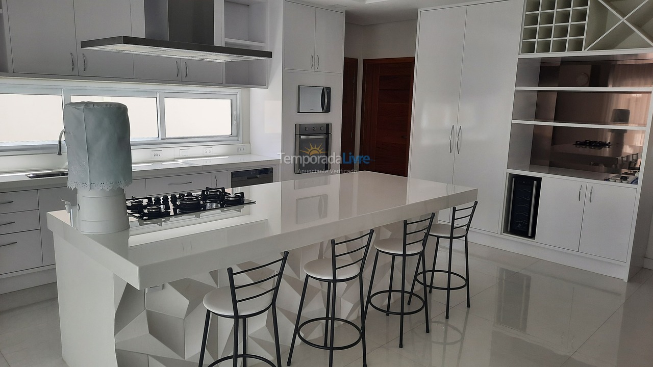 Casa para aluguel de temporada em Porto Seguro (Outeiro da Glória)