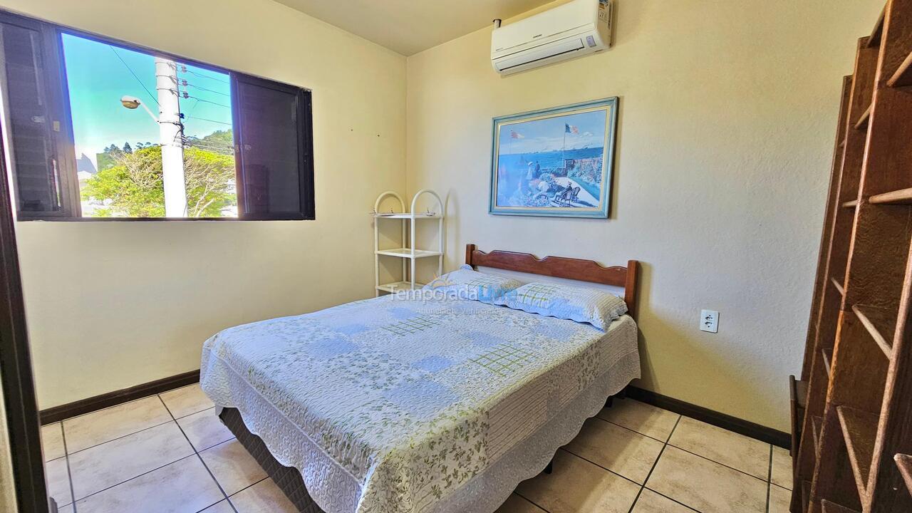 Casa para aluguel de temporada em Bombinhas (Mariscal)