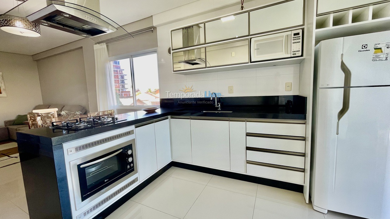 Apartment for vacation rental in Bombinhas (Mariscal)