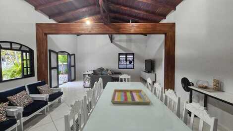 Casa aconchegante junto ao mar